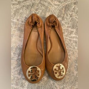 Tory Burch tan reva flats
